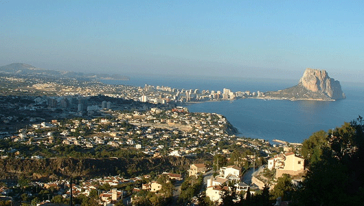 Vista general de Calpe y el Peñón de Ifach